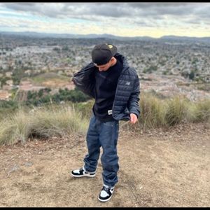 Meet your Posher, Moises